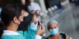 En los primeros meses del 2022 podrían aplicar una cuarta dosis de la vacuna contra el Covid-19 en Honduras