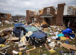 Gobernador de Kentucky: «Hemos perdido más de 80 habitantes» por tornados