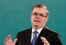 Canciller mexicano felicita a Xiomara Castro por ganar elecciones de Honduras