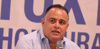 Armando Calidonio declara ante el Ministerio Público por la sustracción de documentos municipales