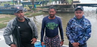 Trasladan a Tegucigalpa a los colombianos capturados con supuesta pasta de cocaína en Gracias a Dios