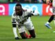 El delantero hondureño Alberth Elis marca otro gol y le da el empate al Girondis de Burdeos ante el Lyon en la liga francesa