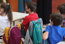 Unicef llama a evitar cierre de escuelas pese a aumento de contagios de covid