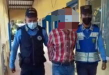 Sexagenario es arrestado por violencia intrafamiliar agravada en Colón