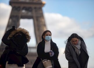 Francia sufre su quinta ola de covid con el temor de que se paralice el país