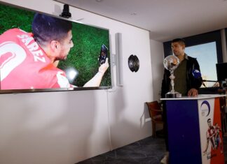 Luis Suárez recibe el Trofeo EFE; «un premio al esfuerzo y al trabajo»