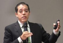 Odir Fernández alerta que diputados salientes pretenden declarar desfavorable la iniciativa en contra de las ZEDES