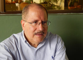 Hugo Noe Pino: «El nuevo gobierno debe eliminar las instituciones públicas que fueron creadas para abusar de fondos públicos»