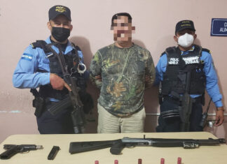 En posesión ilegal de dos armas de fuego es detenido un ciudadano