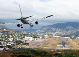 Capitalinos dicen adiós a Toncontín como aeropuerto internacional