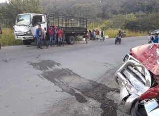 Fuerte accidente vial deja al menos diez personas heridas en Corquín, Copán