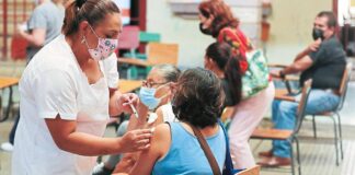 La variante ómicron y el dengue amenazan simultáneamente la salud de los hondureños