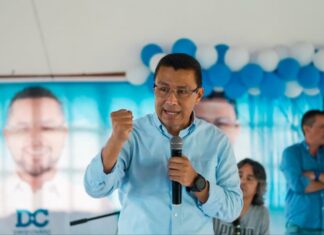 Ebal Díaz se solidariza con expresidente Hernández y defiende su gestión