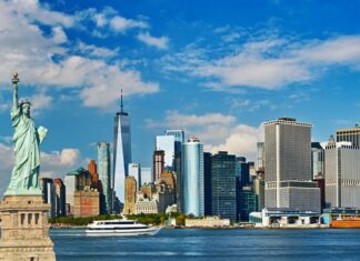 Nueva York impone vacunación obligatoria para el sector privado