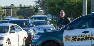 Arrestan a un alumno que disparó e hirió a otro en un colegio de Florida