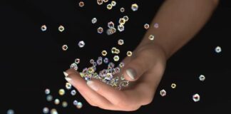 Existen dos planetas en los que llueven diamantes