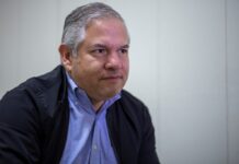 Eduardo Enrique Reina sería el nuevo canciller en gobierno de Xiomara Castro