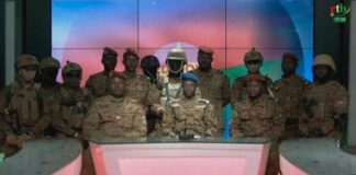 Los militares confirman el golpe de Estado en Burkina Faso y deponen a Kaboré