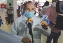 “No más mensajes de odio, nosotros no somos traidores”, dice el doctor Denis Chirinos