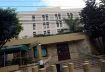 Embajada de EEUU pide “calma” y resolver “diferencias a través del diálogo”