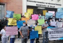 Continúa protesta de personal de la salud en exigencia de reintegros