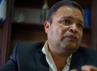 La segunda vuelta puede ser posible en las próximas elecciones, pero no la reelección, señala Jari Dixon