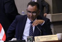 Mario Segura es reelecto como jefe de bancada del Partido Liberal para el próximo Congreso