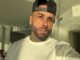 El puertorriqueño Nicky Jam lanza su nuevo tema, «Ojos Rojos»