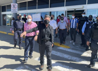 Retorna a Honduras el ex director de la Policía Nacional, Ramón Sabillón, para ponerse a disposición de Xiomara Castro