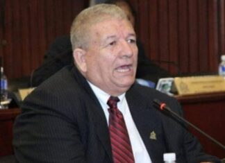 “Si Libre no nos quiere, pues hay que formar un nuevo partido”: Edgardo Castro