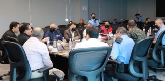 Altos mandos de Seguridad y la Policía Nacional se reúnen con la comisión de traspaso presidencial