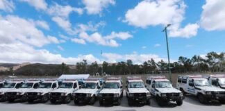 Gobierno entrega 47 nuevas ambulancias para fortalecer la red primaria de salud