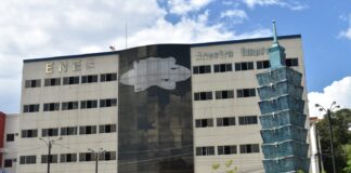 El BCIE ofrece un préstamo de 250 millones dólares al nuevo gobierno, pero deben dividir la ENEE