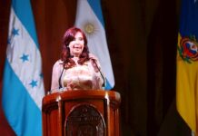La vicepresidenta y exmandataria argentina, Cristina Fernández, dice que ahora no hay golpes militares sino judiciales