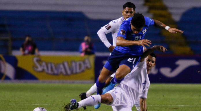 El Salvador hunde en el último lugar a Honduras tras ganarle en terreno catracho 2-0