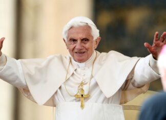 El Papa Benedicto XVI admite que dio testimonio incorrecto por casos de pedofilia