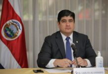 El presidente de Costa Rica asistirá a la investidura de Castro en Honduras