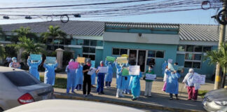 Autoridades de la Sesal piden un compás de espera a empleados que exigen permanencia laboral, mientras las protestas continúan en el país