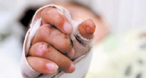 Cinco menores ingresaron a Fundaniquem por quemaduras de pólvora durante la nochevieja