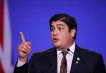 Presidente de Costa Rica da positivo por Covid-19 y se mantendrá aislado