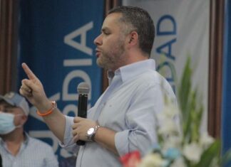 David Chávez: “Pido perdón a los hondureños por ciertas actuaciones del Partido Nacional”