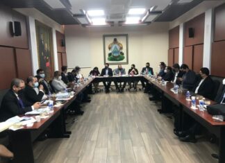 Empresarios defienden la continuidad del empleo por hora ante el Congreso Nacional