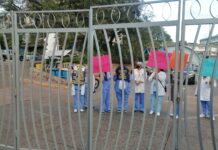 Enfermeras profesionales se toman la Facultad de Medicina
