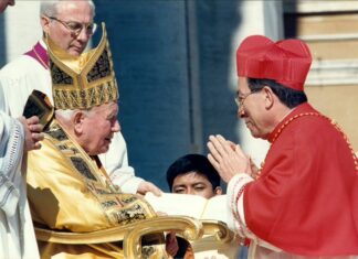 Óscar Rodríguez Maradiaga celebra 21 años de su creación cardenalicia, como líder religioso y social hondureño