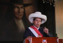 El presidente de Perú volverá a cambiar su gabinete de ministros