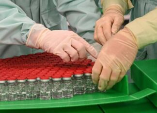 Las vacunas evitaron casi 20 millones de muertes por covid en el primer año