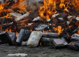 Las autoridades de Honduras destruyen 8,5 toneladas de cocaína incautadas