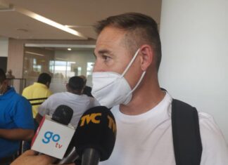 Llega a Honduras el nuevo director técnico de Motagua, Hernán “Tota” Medina