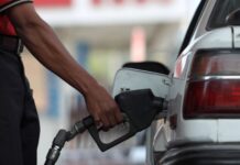 La presidenta Xiomara Castro, instruye a la Secretaría de Finanzas absorber el 50% del aumento al diésel