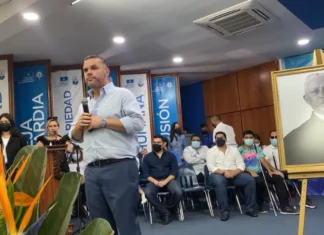 Exdiputada nacionalista pide a David Chávez renuncie de la presidencia del partido